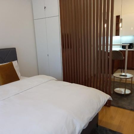 Appartamento Lux Opera Banja Luka Esterno foto